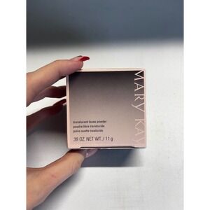 NEW SEALED Mary Kay Translucent Loose Powder Full Size 0.39 Oz In Box